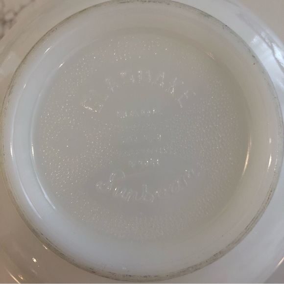 Sunbeam Glasbake VTG baking bowl milk glass  EUC mixing bowl replacement - Picture 3 of 3